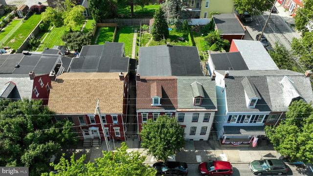 753 LOCUST ST, Columbia, PA 17512