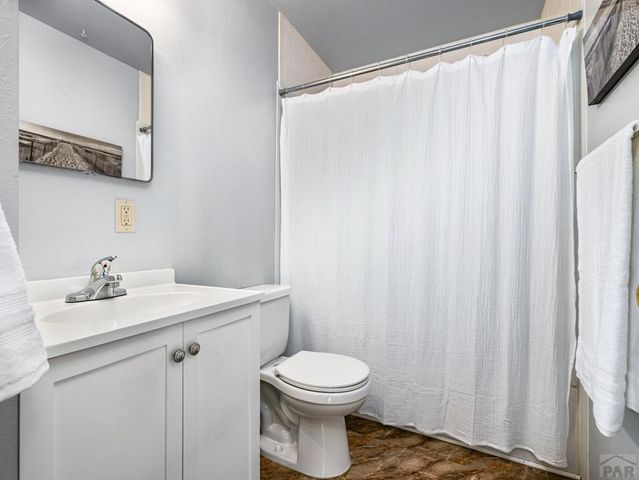 2119 Elmwood Lane, Pueblo, CO 81005