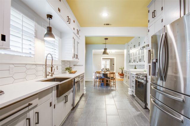 723 Skillman Street, Dallas, TX 75214