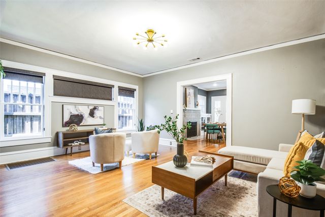 723 Skillman Street, Dallas, TX 75214