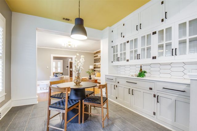 723 Skillman Street, Dallas, TX 75214