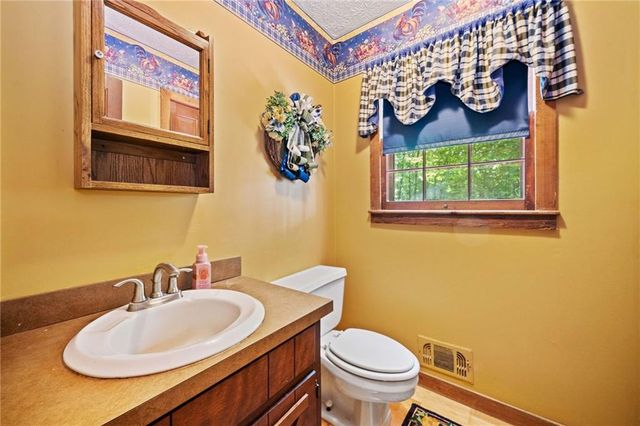 1996 Thomas Road, Canton, GA 30115