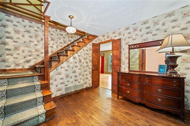 1996 Thomas Road, Canton, GA 30115