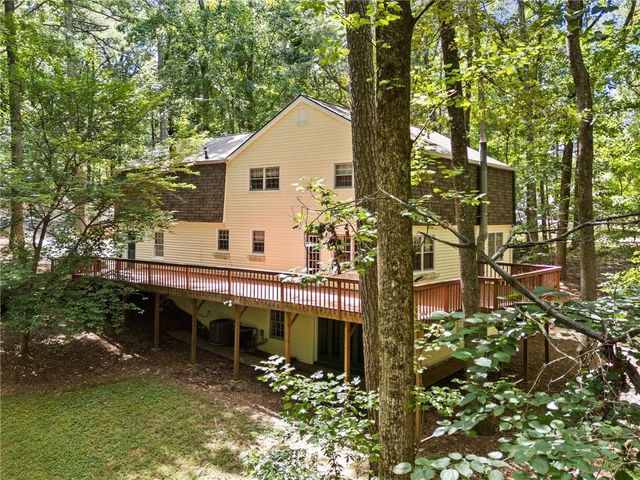 1996 Thomas Road, Canton, GA 30115