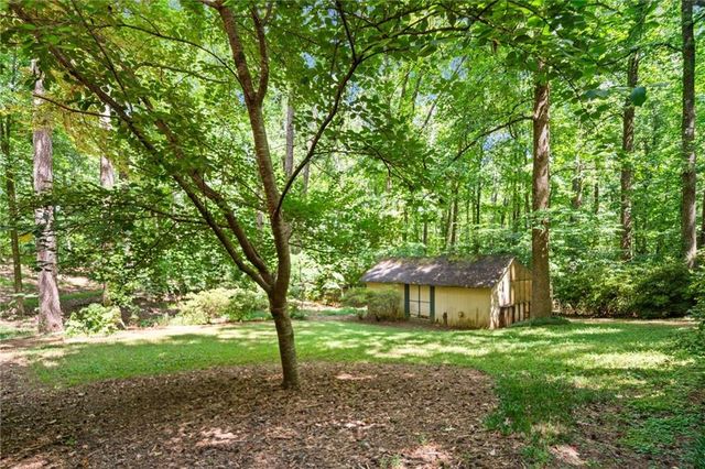 1996 Thomas Road, Canton, GA 30115