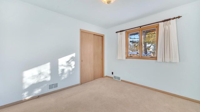 517 Richmond AVENUE, Sheboygan Falls, WI 53085