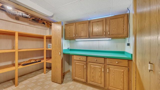 517 Richmond AVENUE, Sheboygan Falls, WI 53085