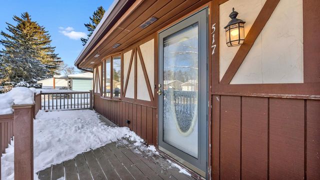 517 Richmond AVENUE, Sheboygan Falls, WI 53085