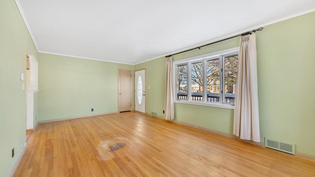 517 Richmond AVENUE, Sheboygan Falls, WI 53085