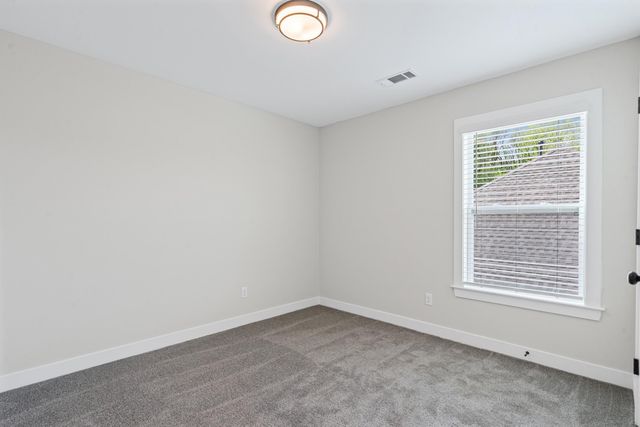 53 ROSE BUSH ST, Munford, TN 38058