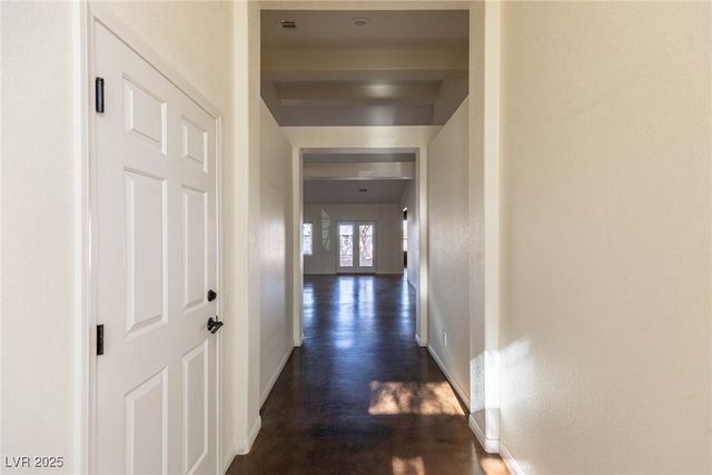 264 Chestnut Ridge Circle, Henderson, NV 89012