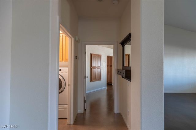 264 Chestnut Ridge Circle, Henderson, NV 89012