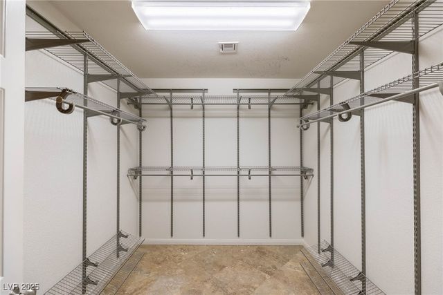 264 Chestnut Ridge Circle, Henderson, NV 89012