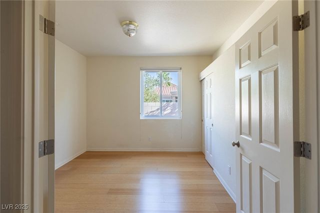 264 Chestnut Ridge Circle, Henderson, NV 89012