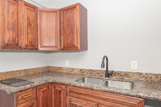 438 Roseland Drive, West Palm Beach, FL 33405