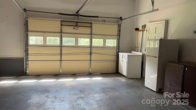 456 Duck Branch, Bakersville, NC 28705