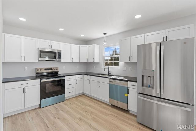 3603 Central Avenue, Catawissa, MO 63015