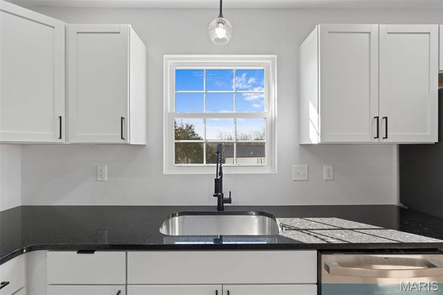 3603 Central Avenue, Catawissa, MO 63015