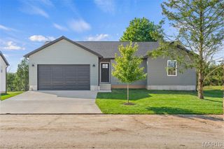 3603 Central Avenue, Catawissa, MO 63015