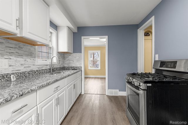 15771 Birwood Street, Detroit, MI 48238