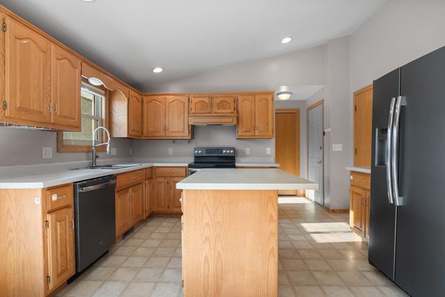 2977 BELLE PLANE ROAD, Green Bay, WI 54313