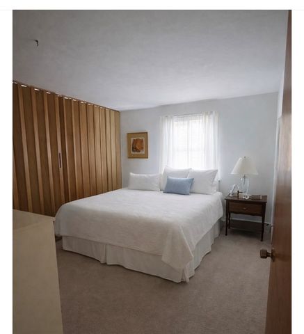 17 Roricks Glen Parkway, Elmira, NY 14905