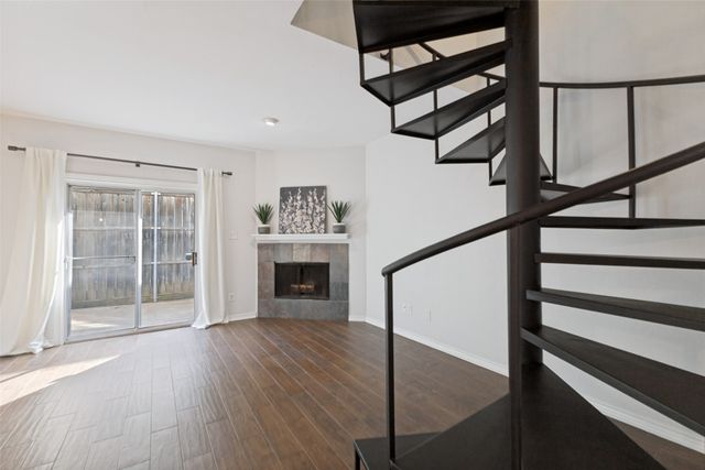5701 Gaston Avenue 4, Dallas, TX 75214