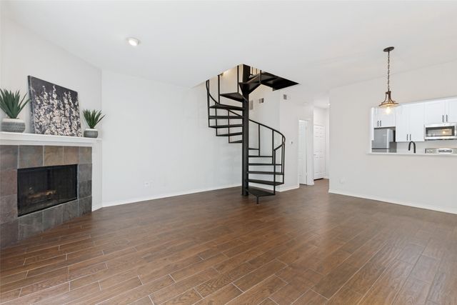 5701 Gaston Avenue 4, Dallas, TX 75214