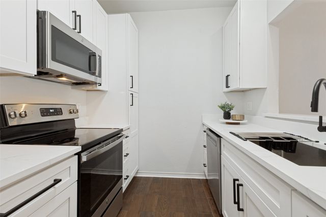 5701 Gaston Avenue 4, Dallas, TX 75214