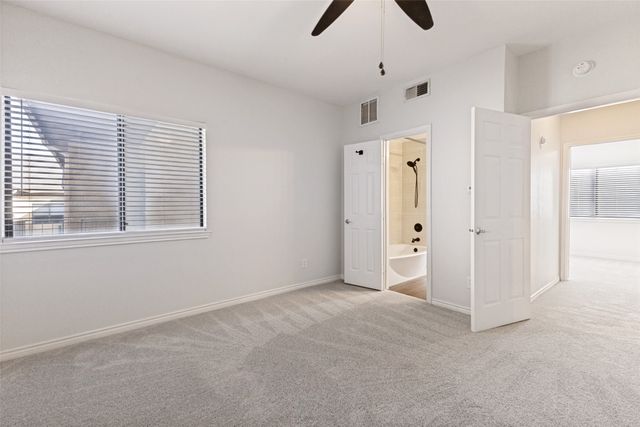 5701 Gaston Avenue 4, Dallas, TX 75214
