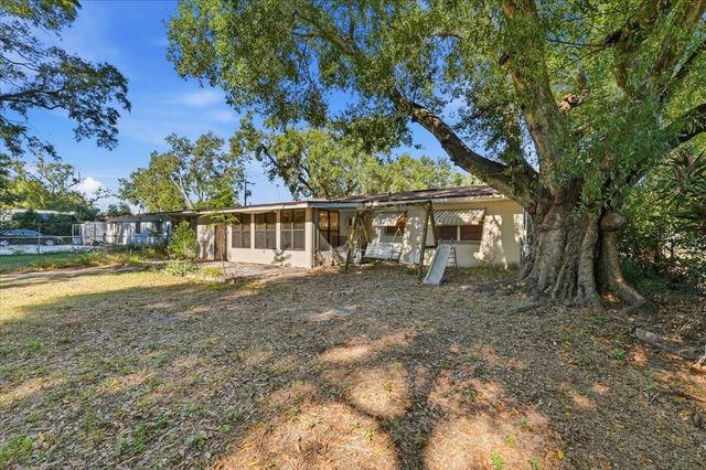 2218 AVENUE B SW, Winter Haven, FL 33880