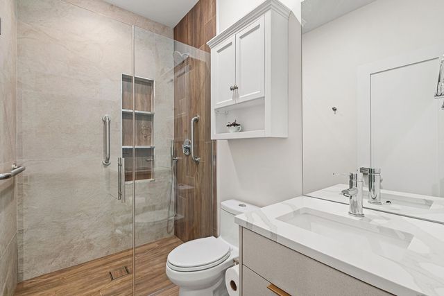 3428 N Kilbourn Avenue, Chicago, IL 60641