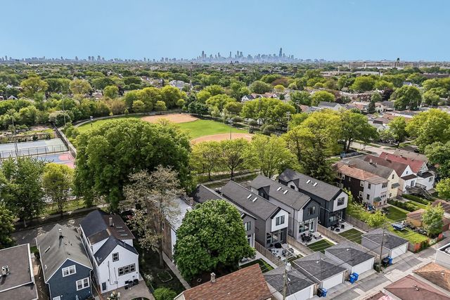 3428 N Kilbourn Avenue, Chicago, IL 60641