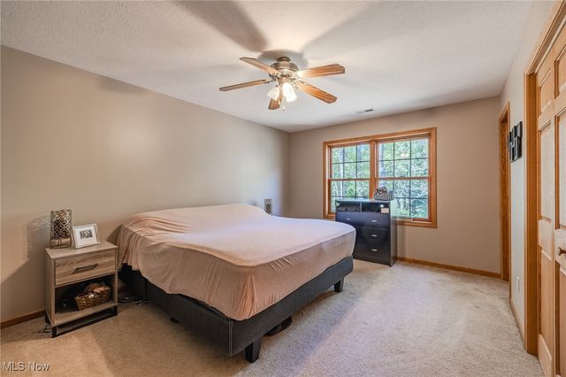 754 Chestnut Street, Geneva, OH 44041