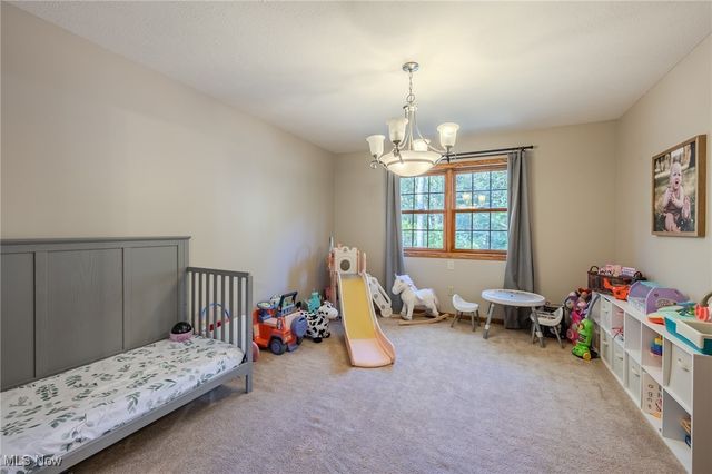 754 Chestnut Street, Geneva, OH 44041