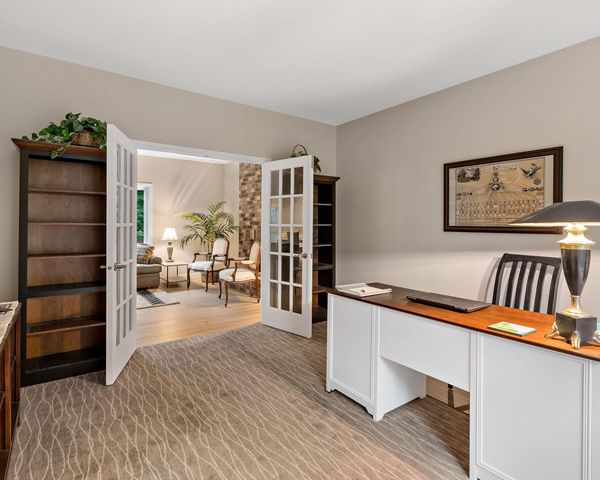 3402 Fairfax Lane, Woodbury, MN 55129