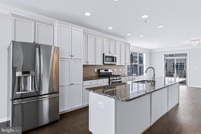 22603 WILLINGTON SQ, Ashburn, VA 20148