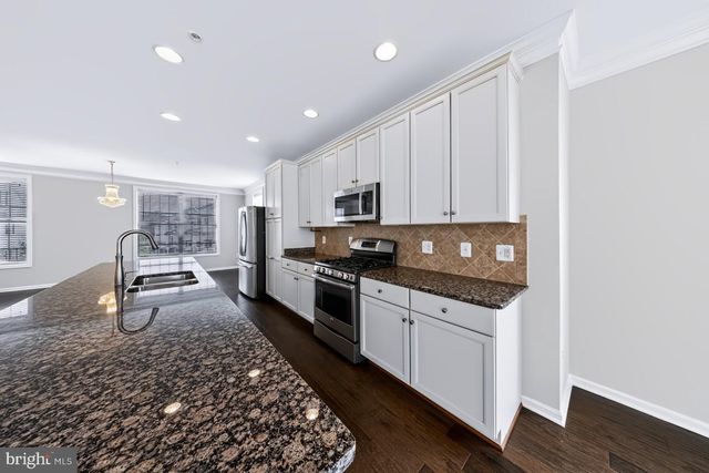 22603 WILLINGTON SQ, Ashburn, VA 20148