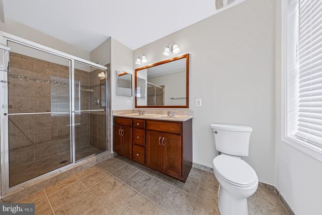 22603 WILLINGTON SQ, Ashburn, VA 20148