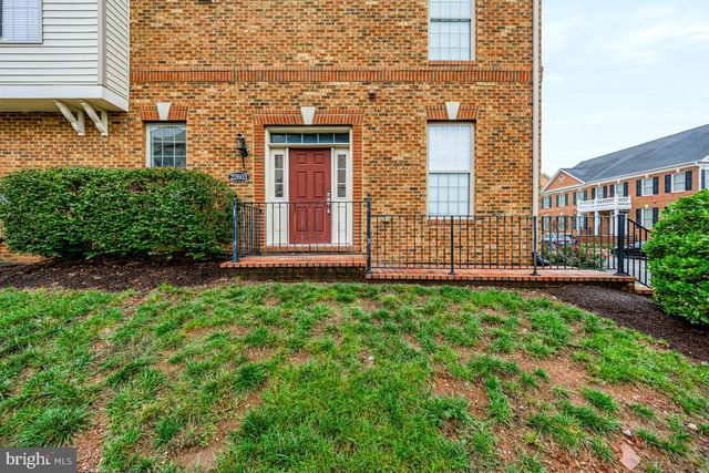 22603 WILLINGTON SQ, Ashburn, VA 20148