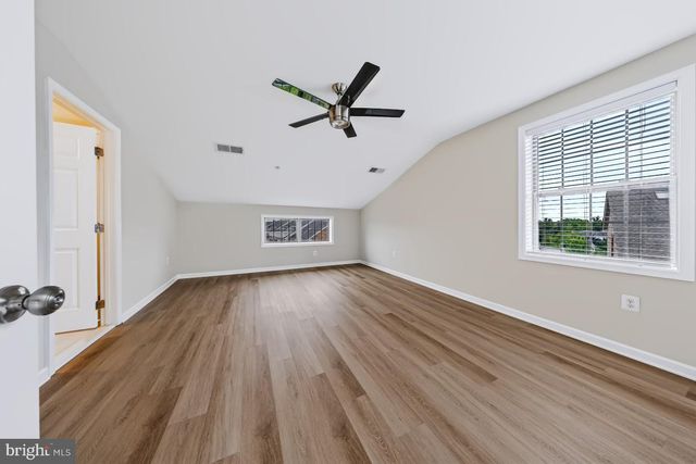 22603 WILLINGTON SQ, Ashburn, VA 20148