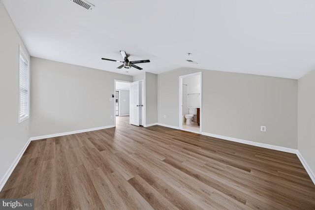 22603 WILLINGTON SQ, Ashburn, VA 20148