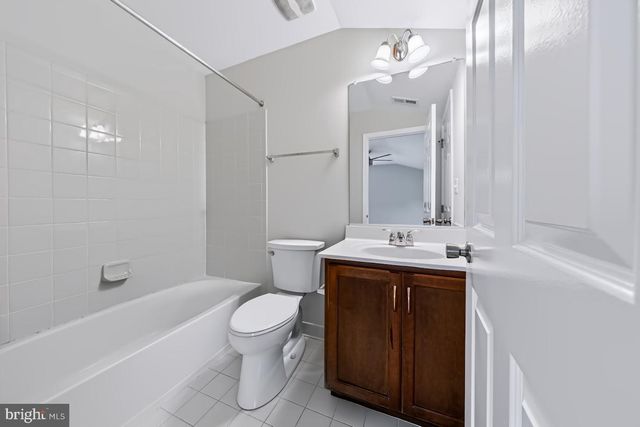 22603 WILLINGTON SQ, Ashburn, VA 20148