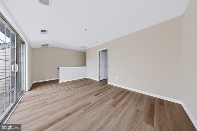 22603 WILLINGTON SQ, Ashburn, VA 20148