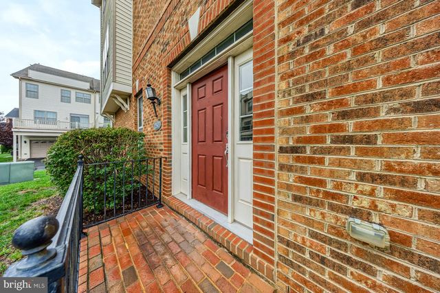 22603 WILLINGTON SQ, Ashburn, VA 20148