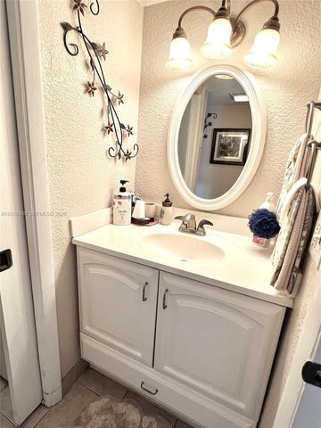 8206 SW 23rd Court 22A, North Lauderdale, FL 33068