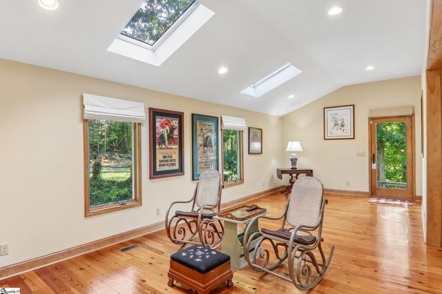 364 Old Hwy 25 Highway, Travelers Rest, SC 29690