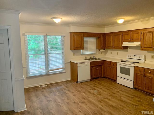 2240 Long And Winding Road, Raleigh, NC 27603