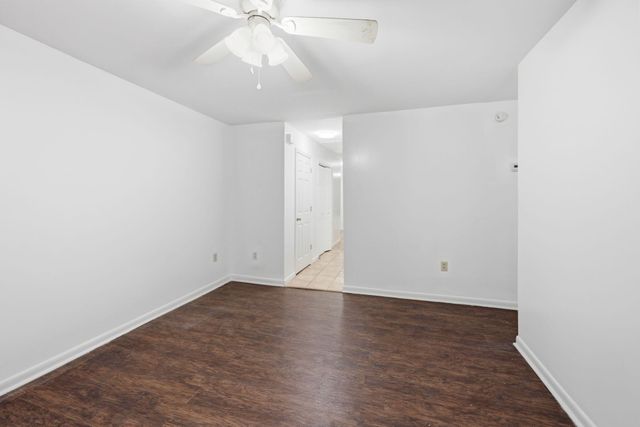 7915 Dutch Court, North Charleston, SC 29420