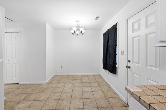 7915 Dutch Court, North Charleston, SC 29420